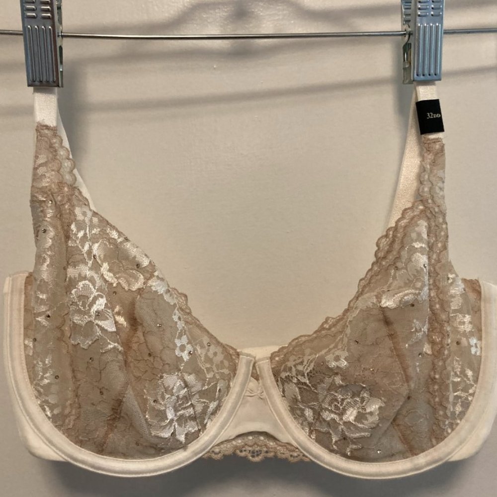 Victoria's Secret Unlined Lace Bra- Size 32DD